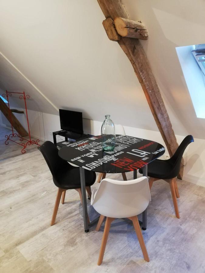 Appartement Au cochon qui rit à Flines-Les-Mortagne Extérieur photo